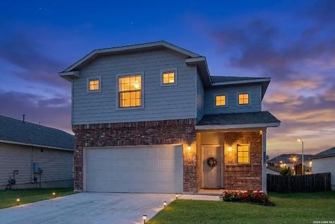233 Bobwhite Way San Antonio TX 78253