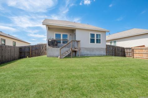 233 Bobwhite Way San Antonio TX 78253