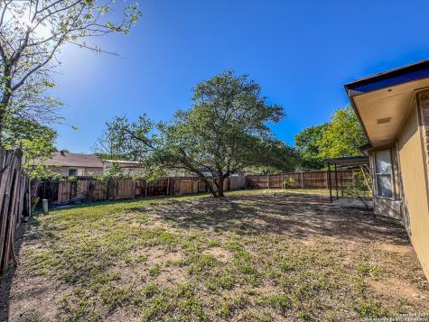 4635 French Meadow San Antonio TX 78250