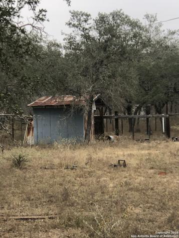 156 County Road 781 Natalia TX 78059