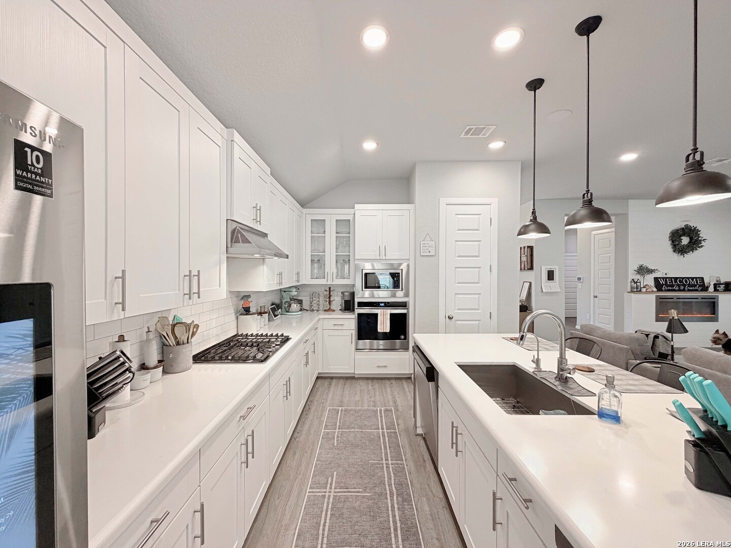 31869 Acacia Vista Bulverde TX 78163