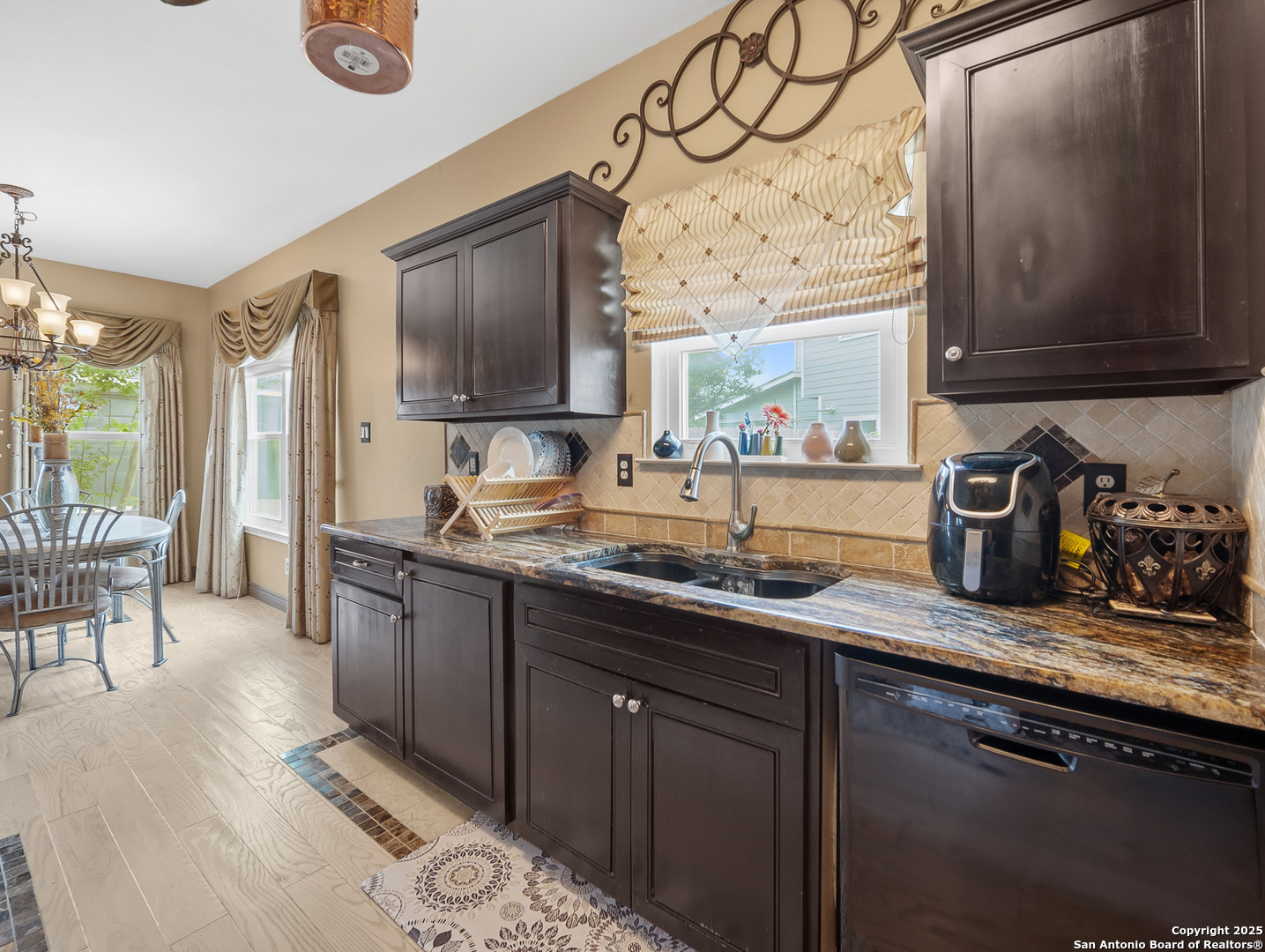 4443 Canary Bend San Antonio TX 78222