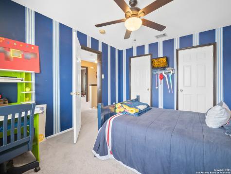 4443 Canary Bend San Antonio TX 78222