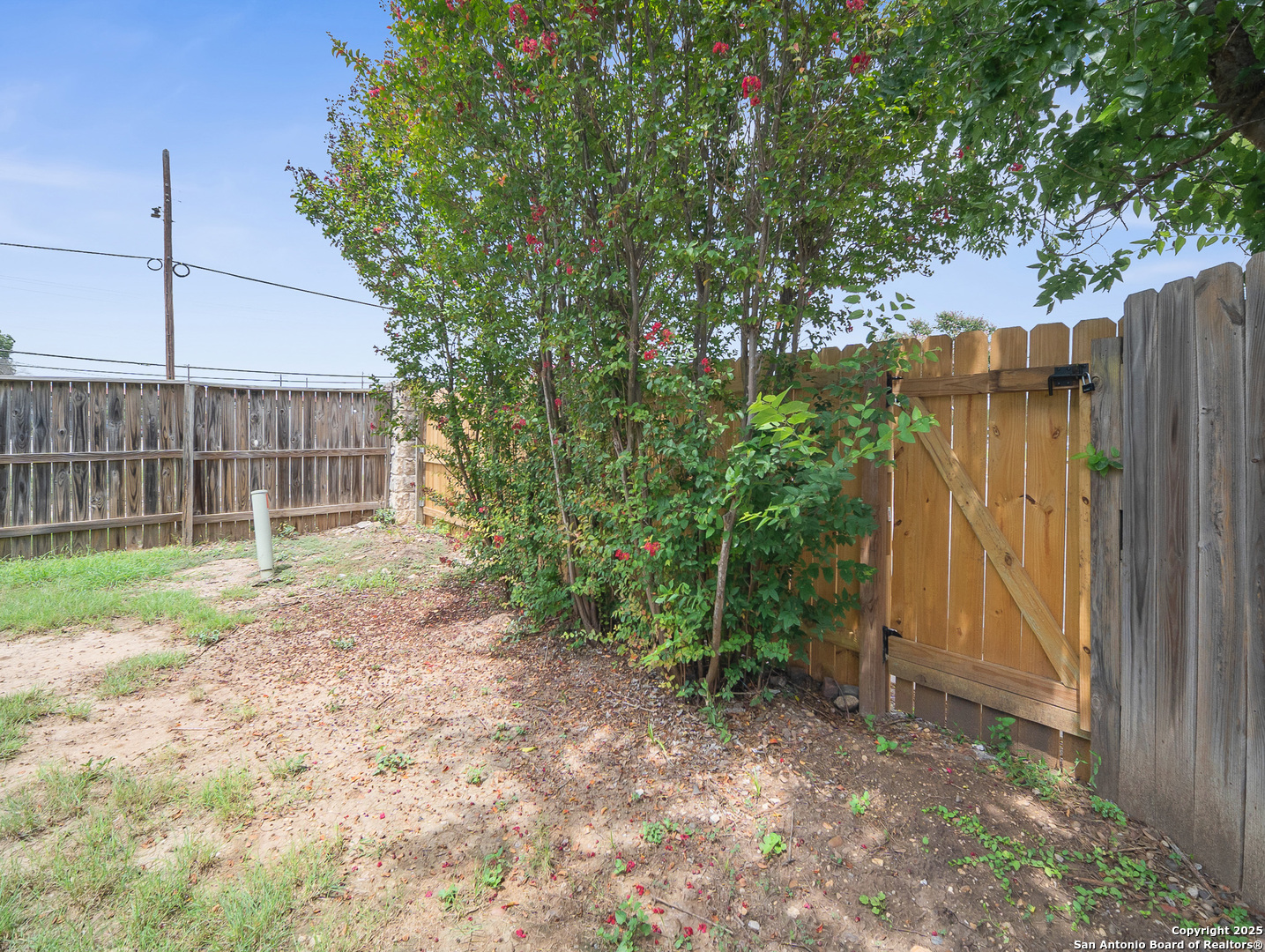 4443 Canary Bend San Antonio TX 78222