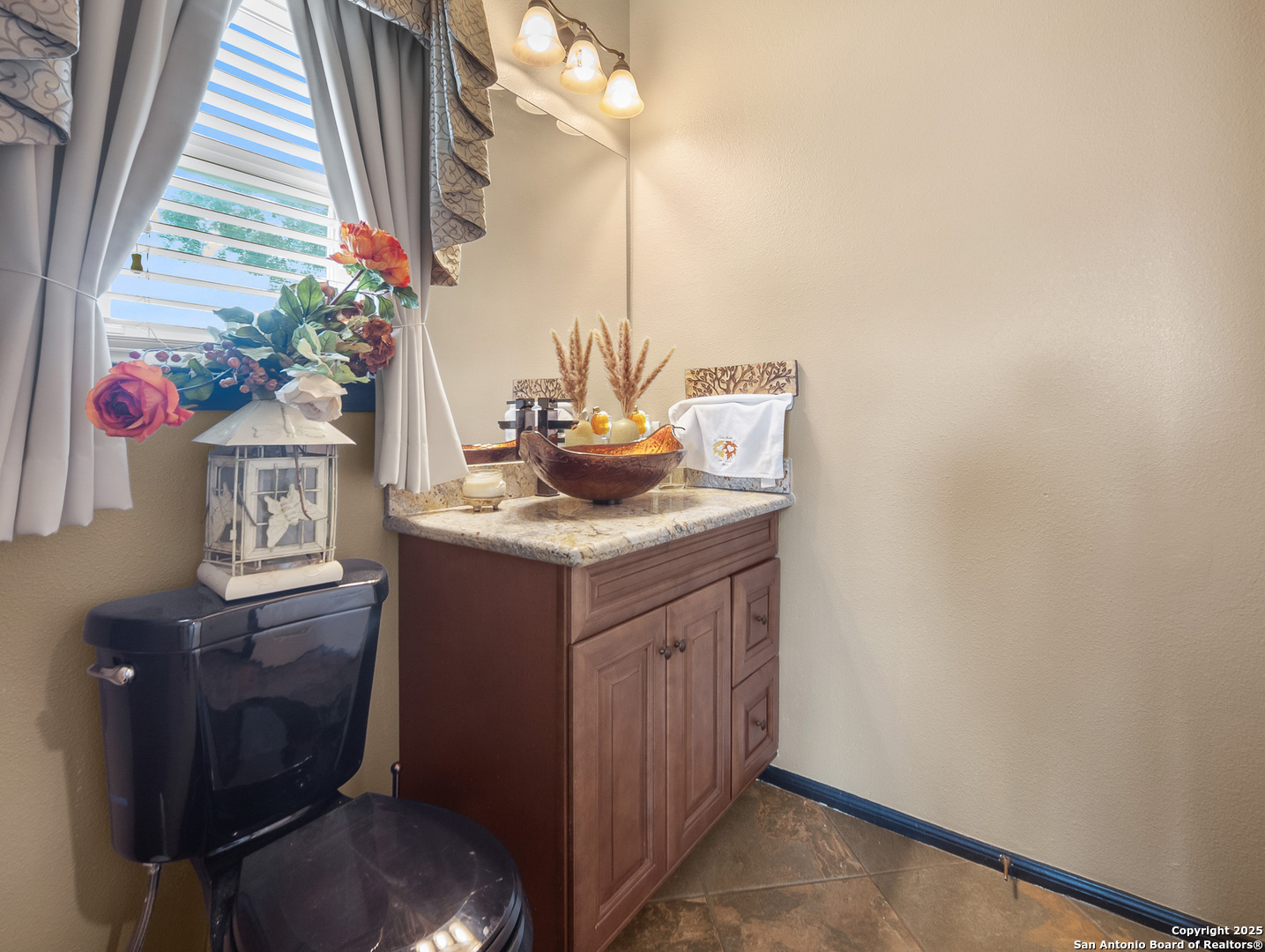 4443 Canary Bend San Antonio TX 78222