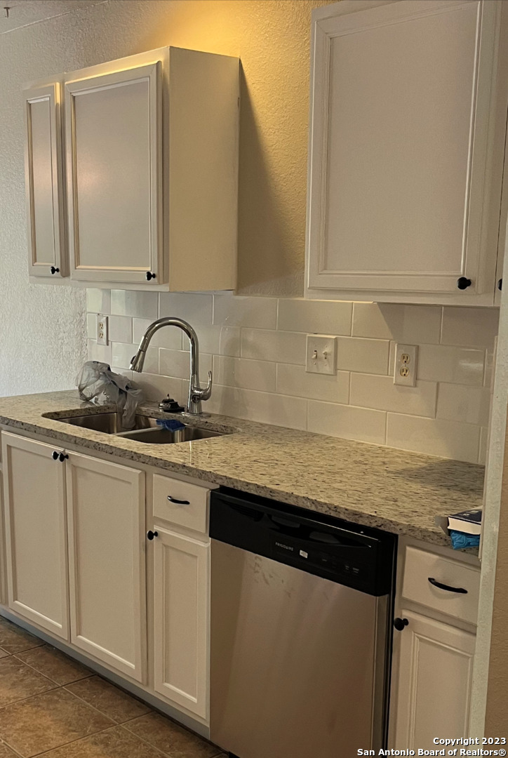 6103 Ironmill Creek Converse TX 78109