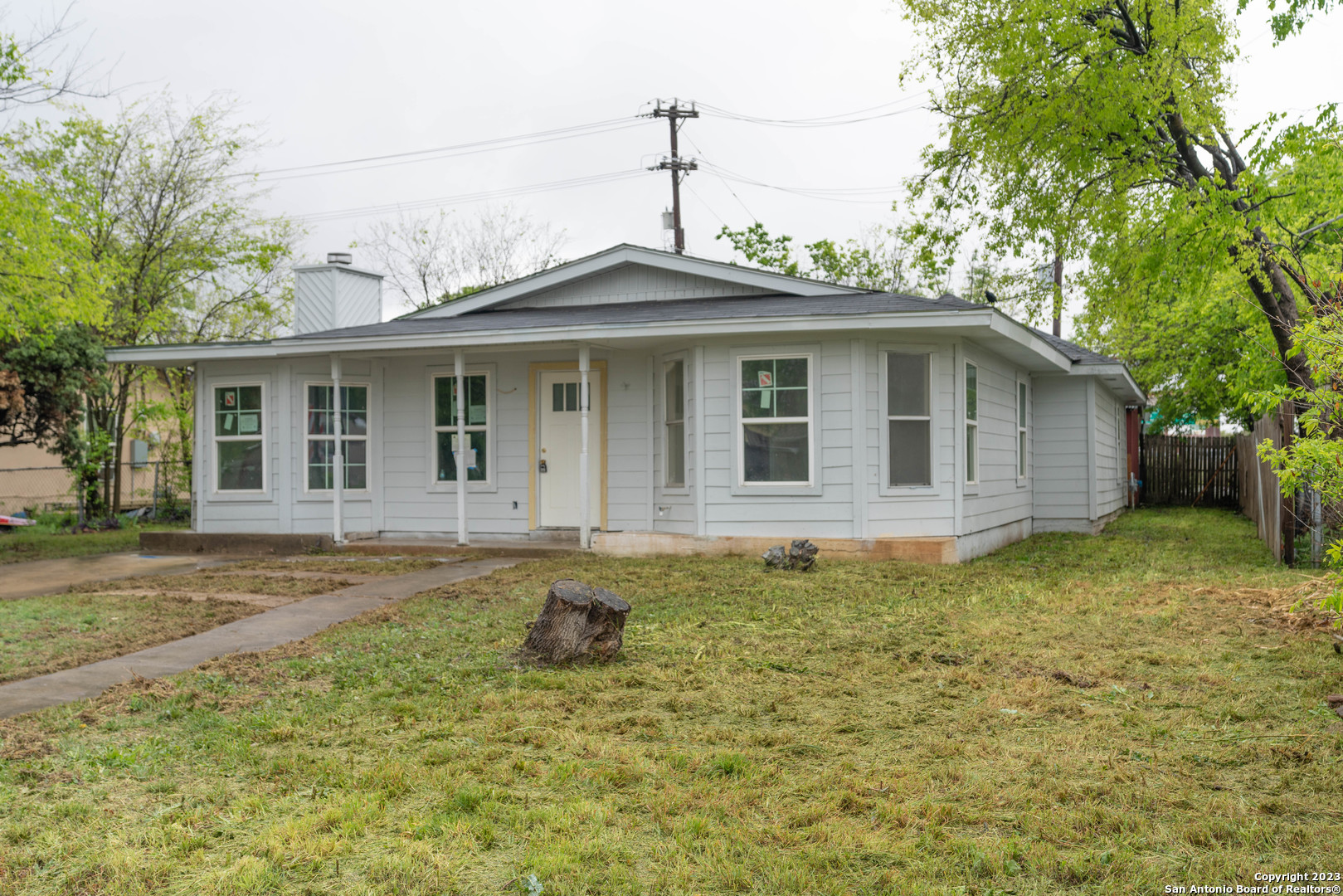 735 Sprucewood Lane San Antonio TX 78216