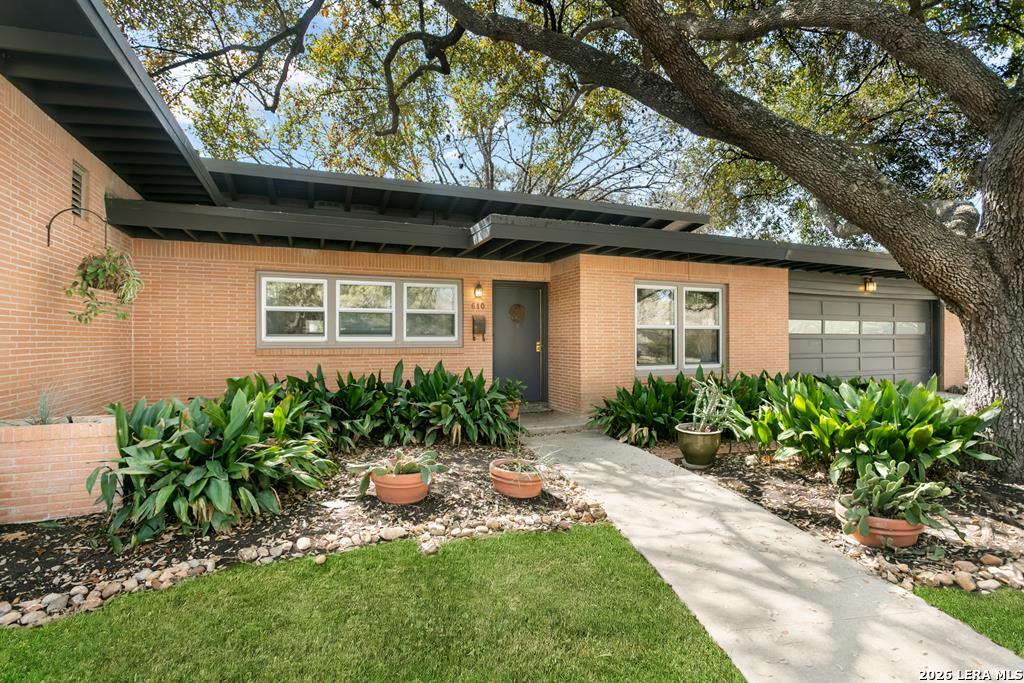 610 Cave San Antonio TX 78209