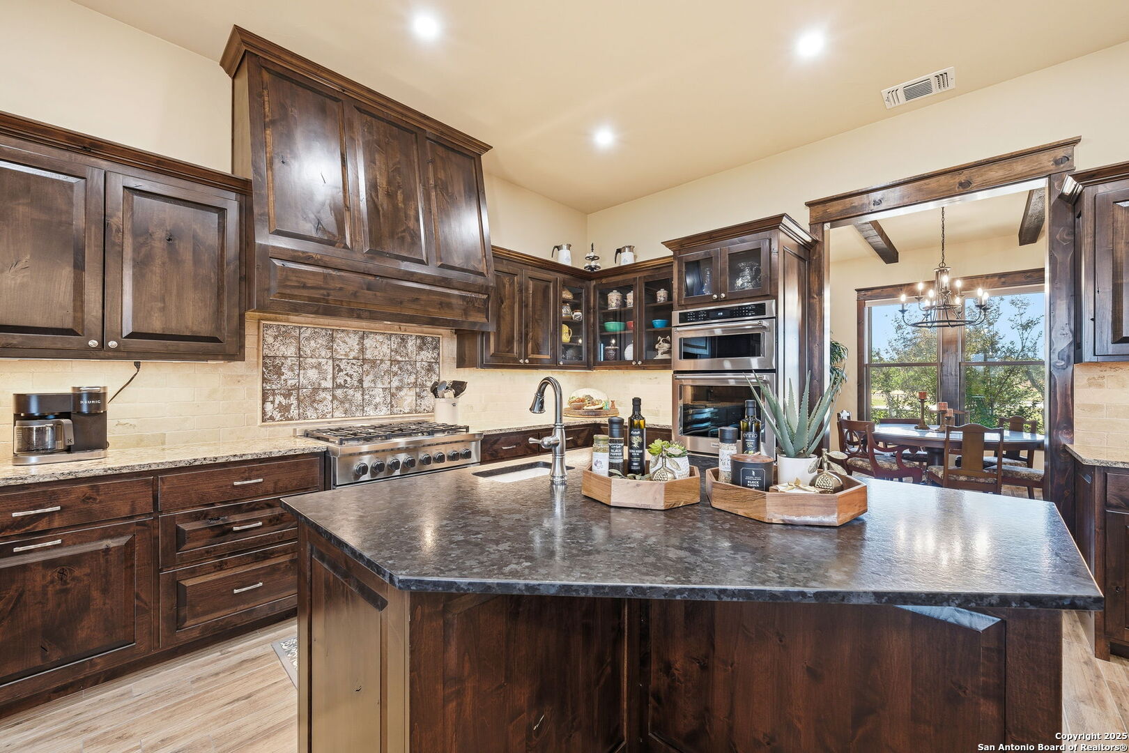 601 Garrison Road Fredericksburg TX 78624