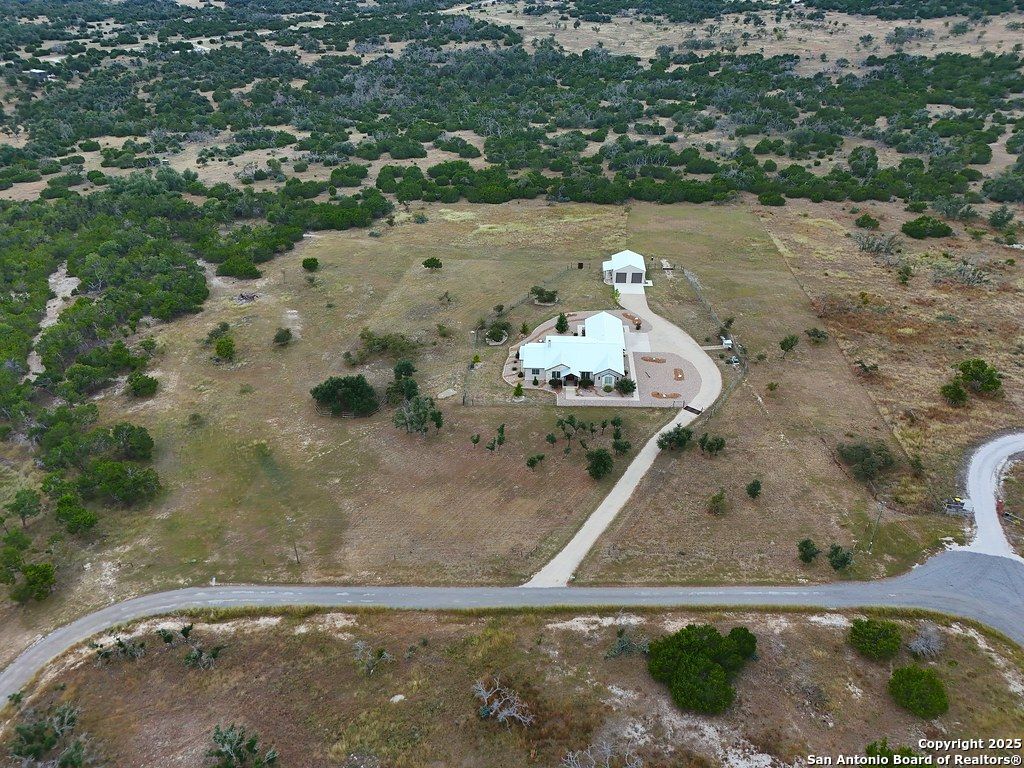 601 Garrison Road Fredericksburg TX 78624
