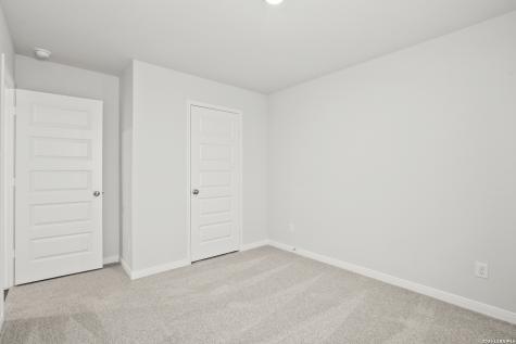 8547 Catnip Pass Elmendorf TX 78112
