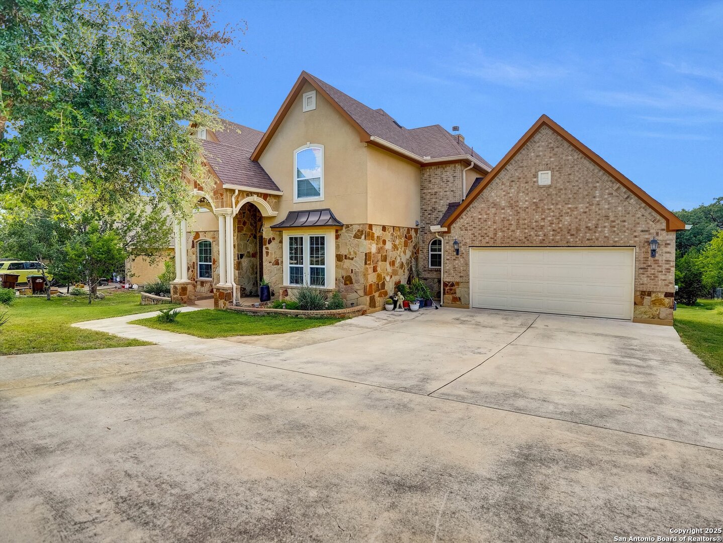 25603 Singing Rain San Antonio TX 78260