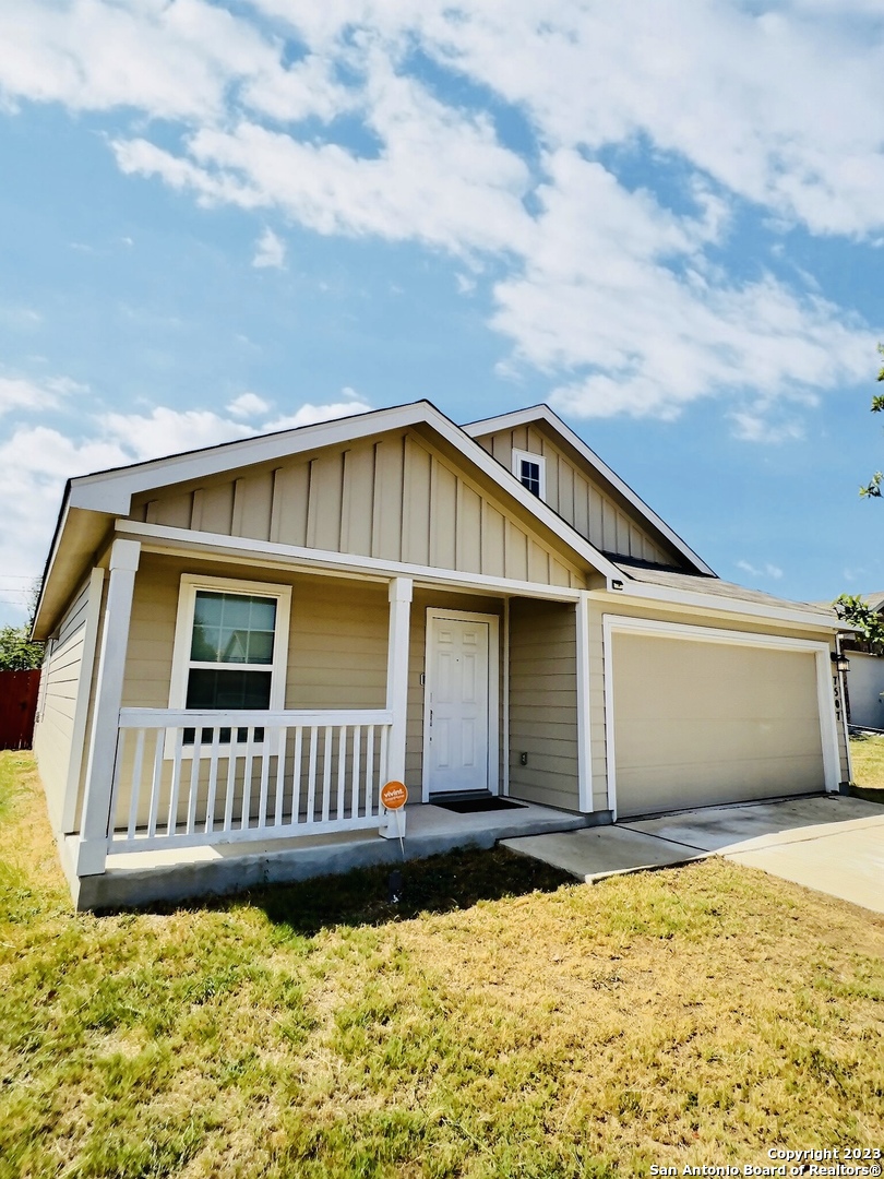 7507 Vista Grove San Antonio TX 78242