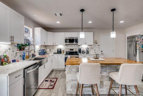 432 Rebecca Springs Road Spring Branch TX 78070