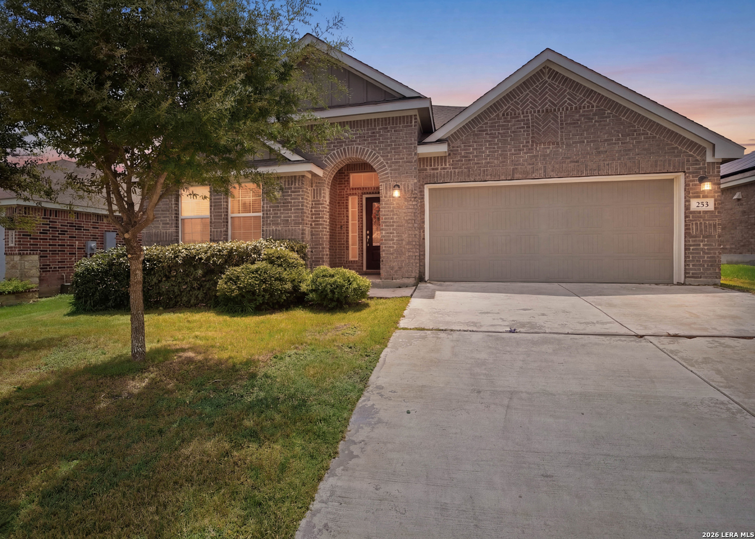 253 Holland Park Schertz TX 78108