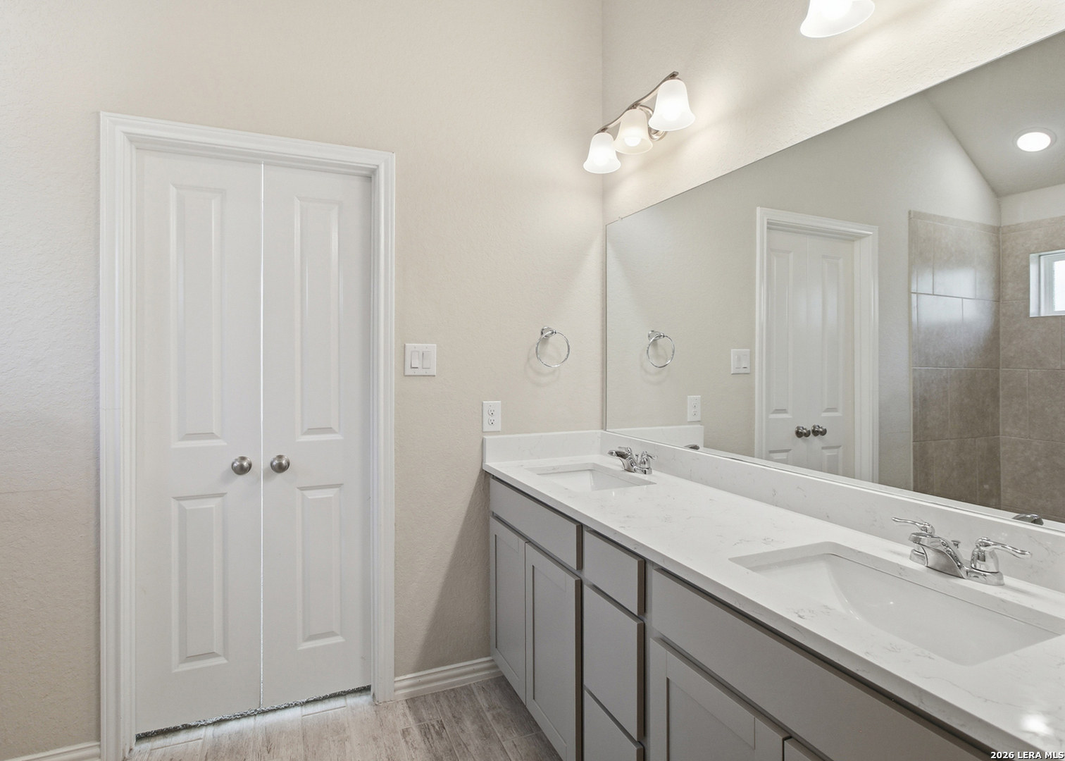 253 Holland Park Schertz TX 78108