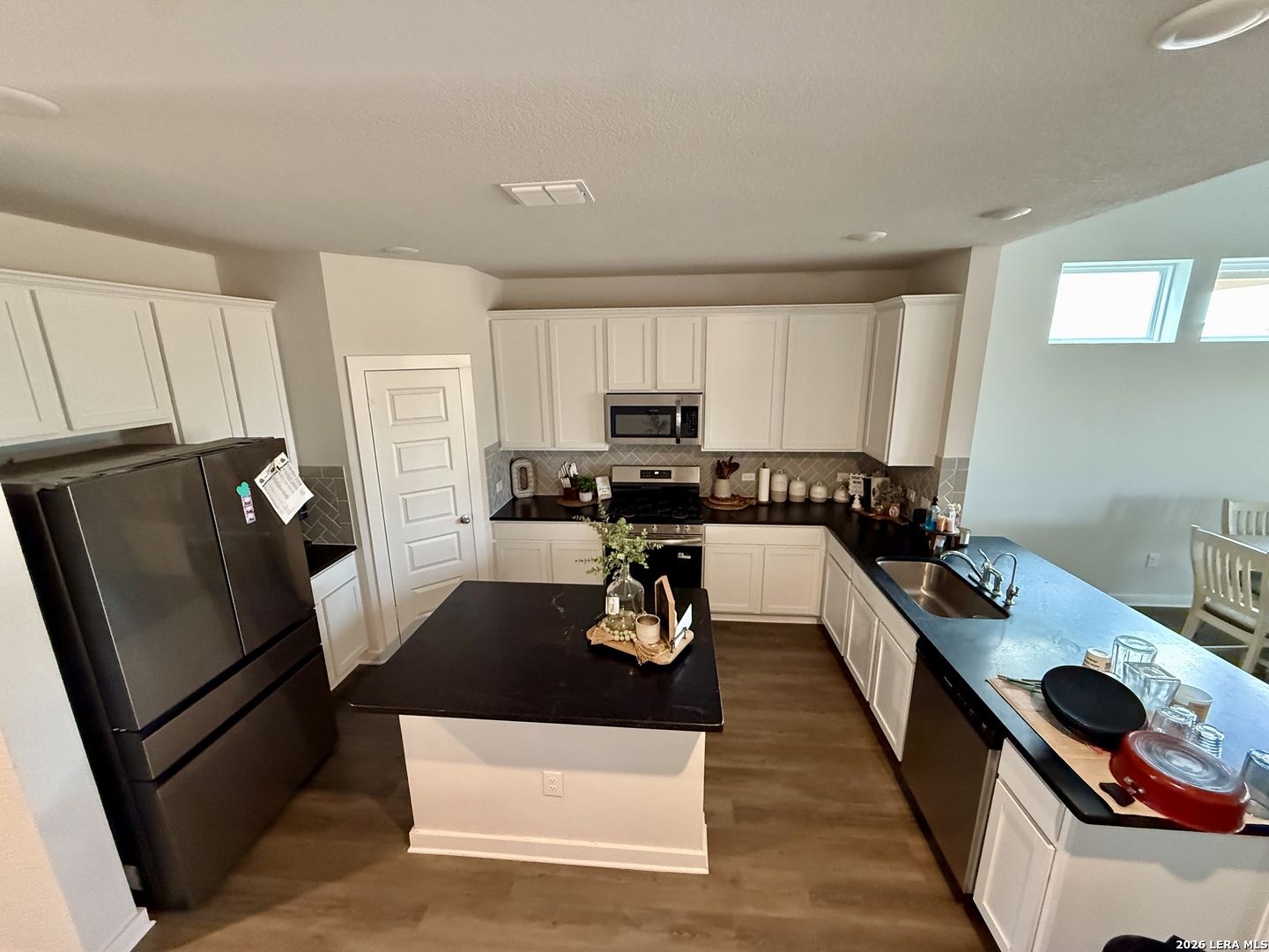 8948 Hazel Birch Elmendorf TX 78112