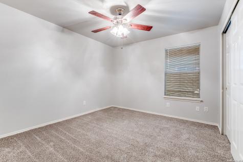 543 Stable Vista San Antonio TX 78227