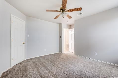 543 Stable Vista San Antonio TX 78227