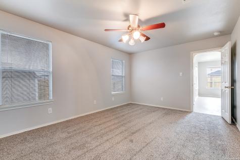 543 Stable Vista San Antonio TX 78227