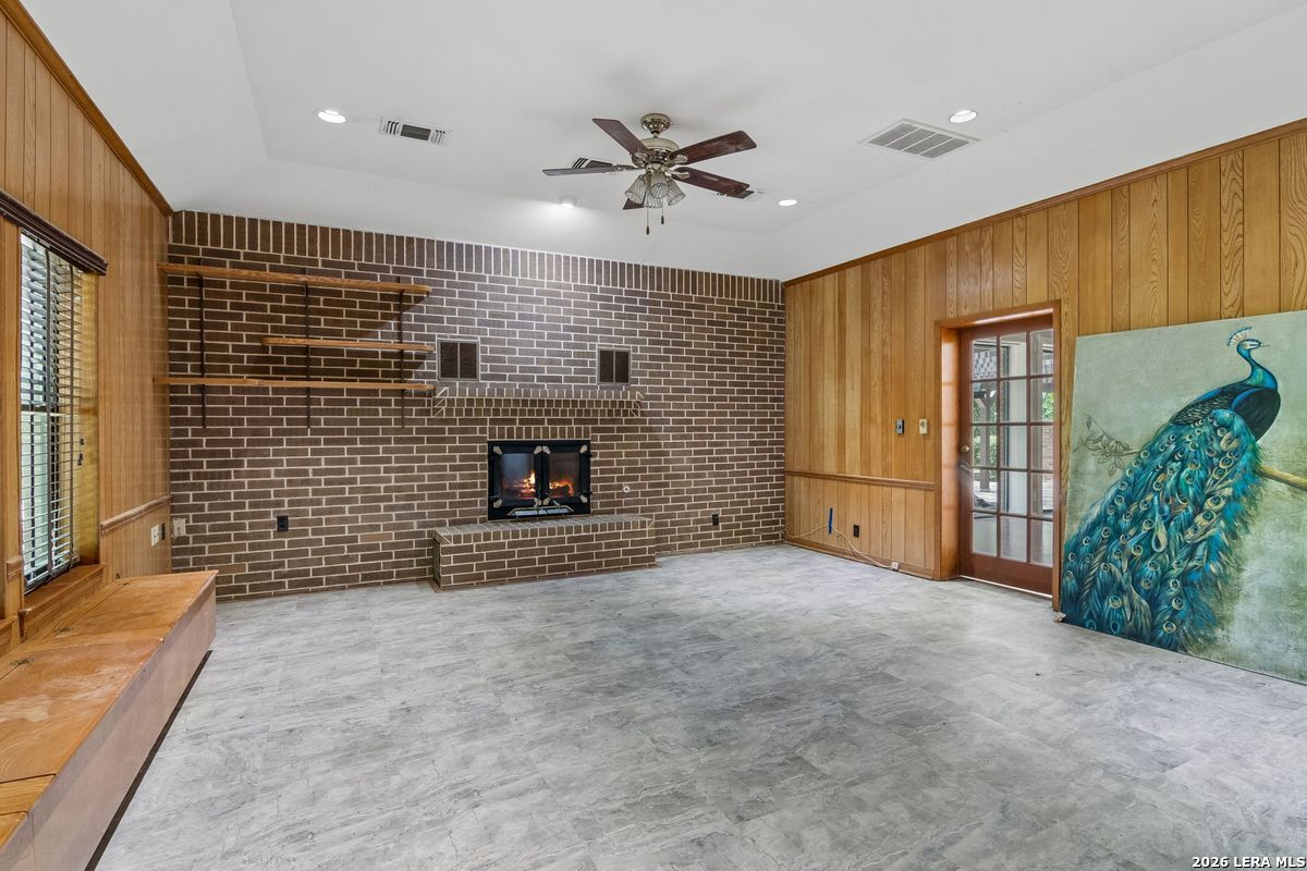 237 Crest Trail Hill Country Village TX 78232