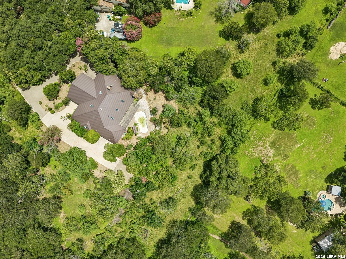 237 Crest Trail Hill Country Village TX 78232