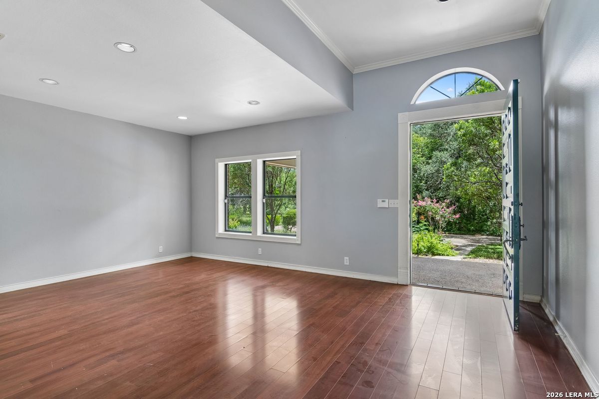 237 Crest Trail Hill Country Village TX 78232