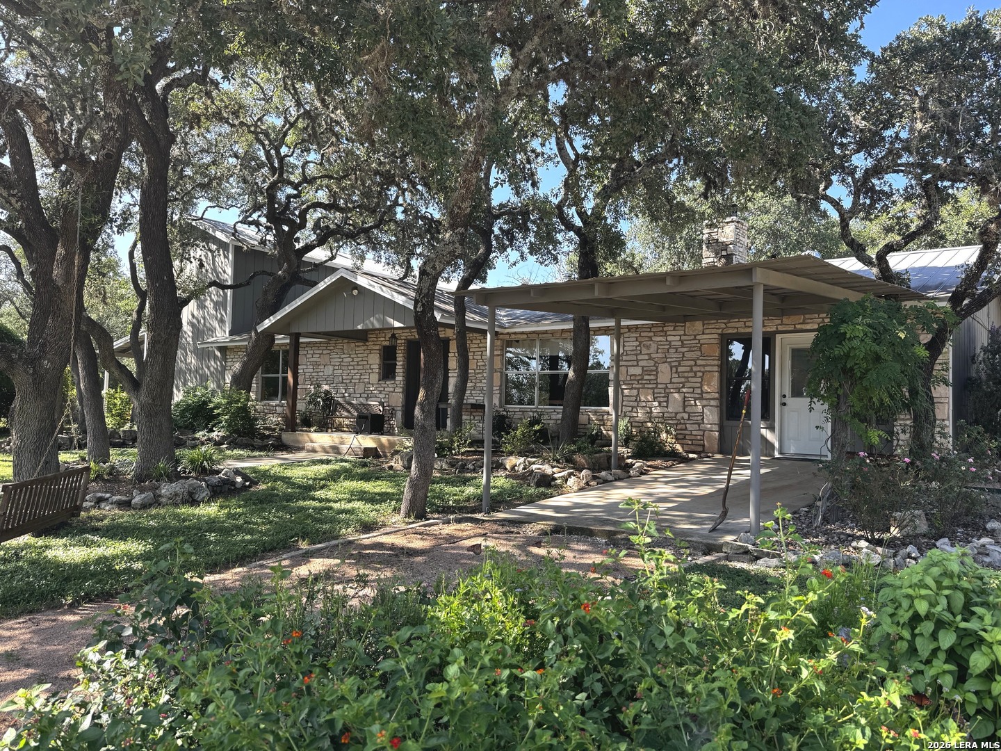 475 Stoney Hill Pipe Creek TX 78063