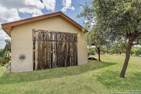 1112 Kendall Jackson Comfort TX 78013