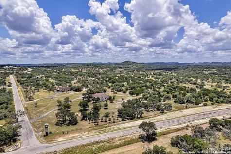 1112 Kendall Jackson Comfort TX 78013