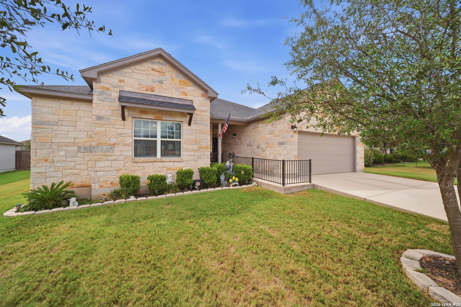 133 Grand View Floresville TX 78114