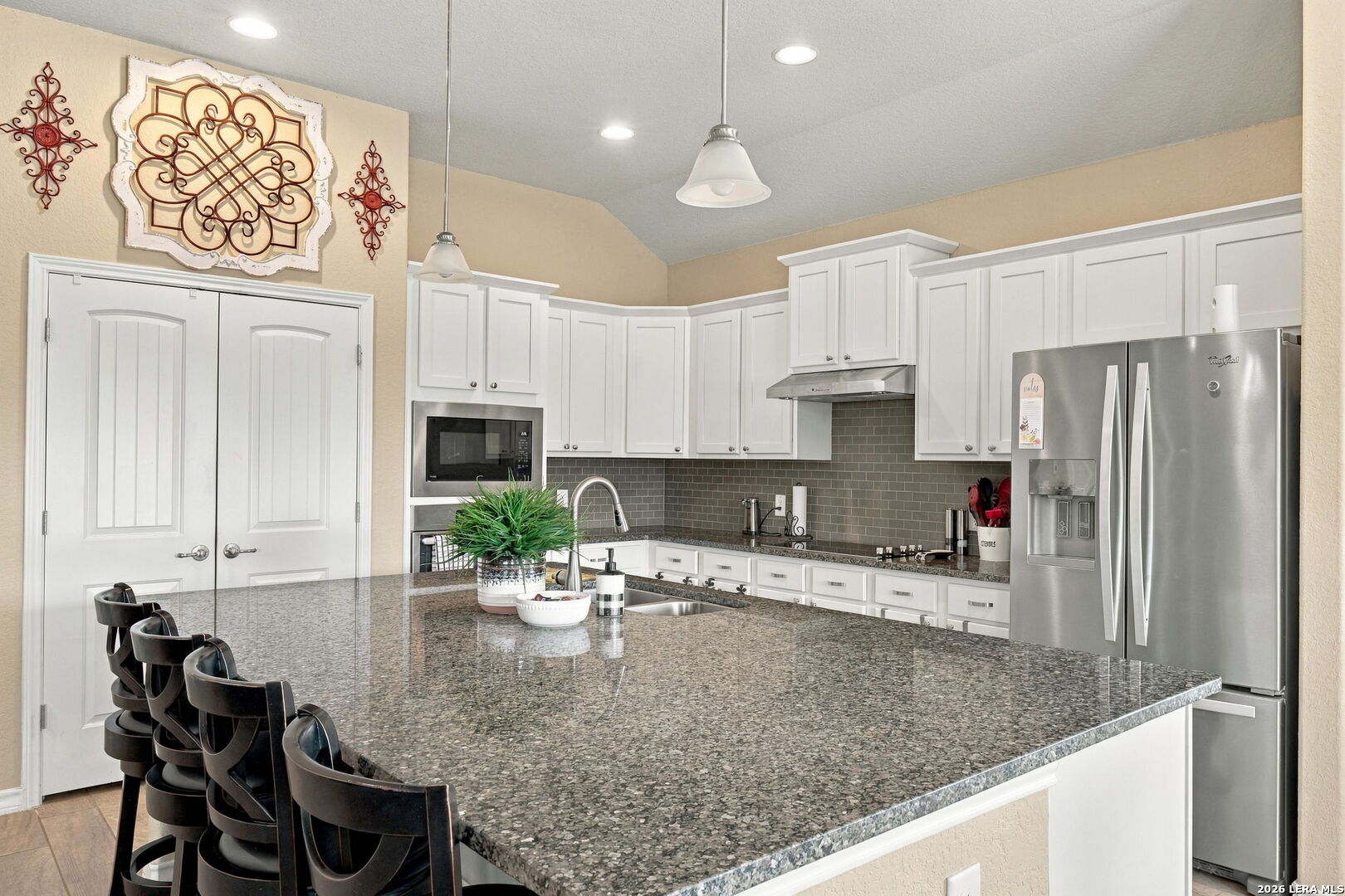 133 Grand View Floresville TX 78114