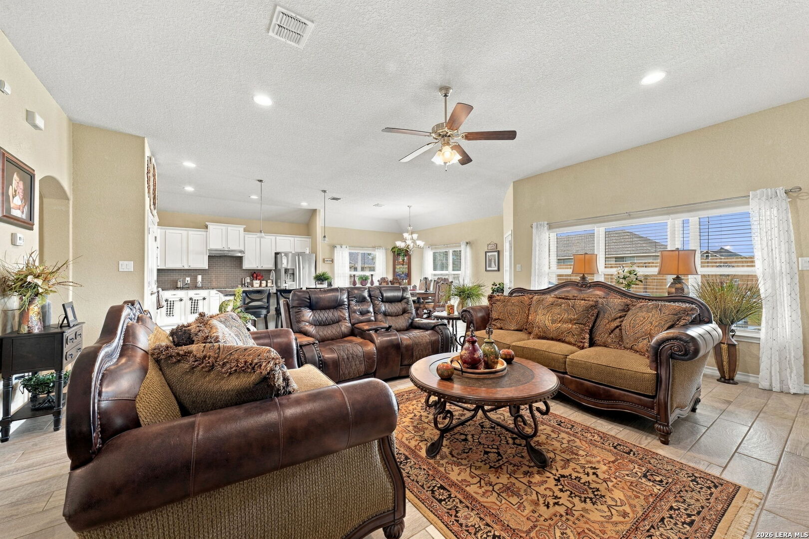 133 Grand View Floresville TX 78114