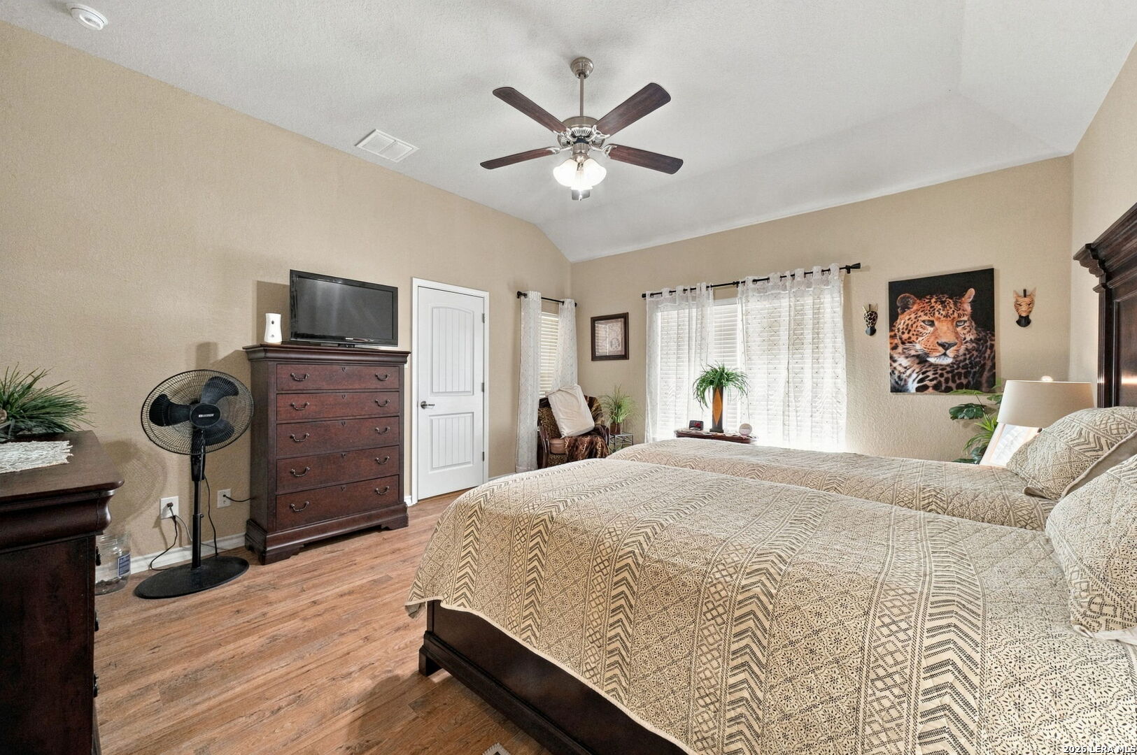 133 Grand View Floresville TX 78114