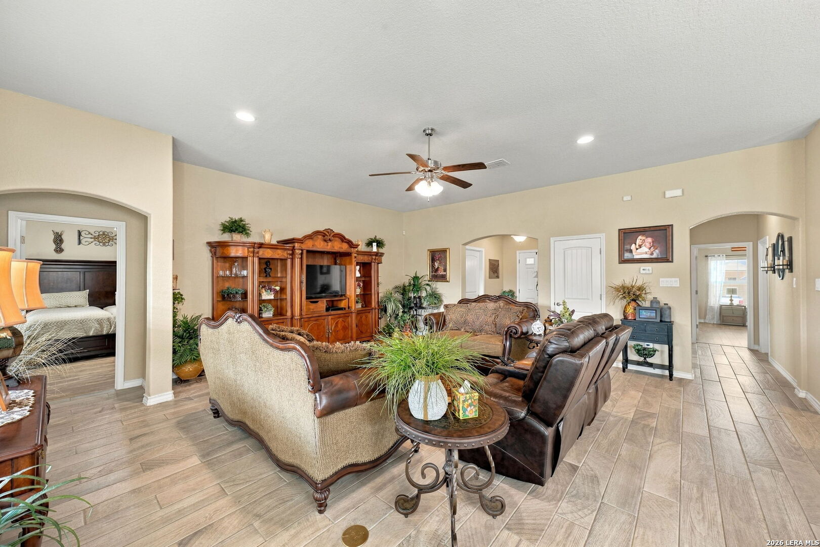 133 Grand View Floresville TX 78114