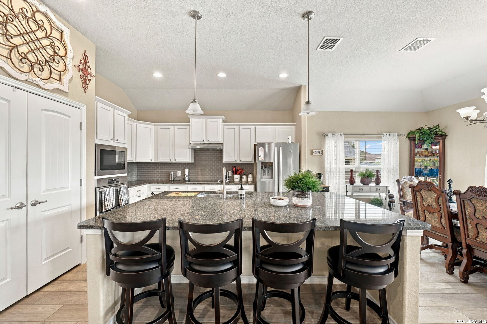 133 Grand View Floresville TX 78114