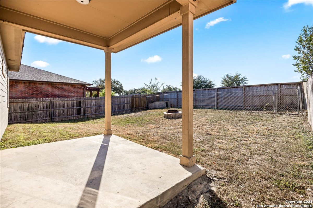 12218 Redbud Leaf San Antonio TX 78253
