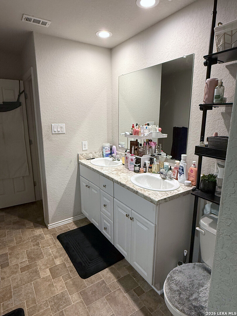 4534 Heathers Rose St Hedwig TX 78152