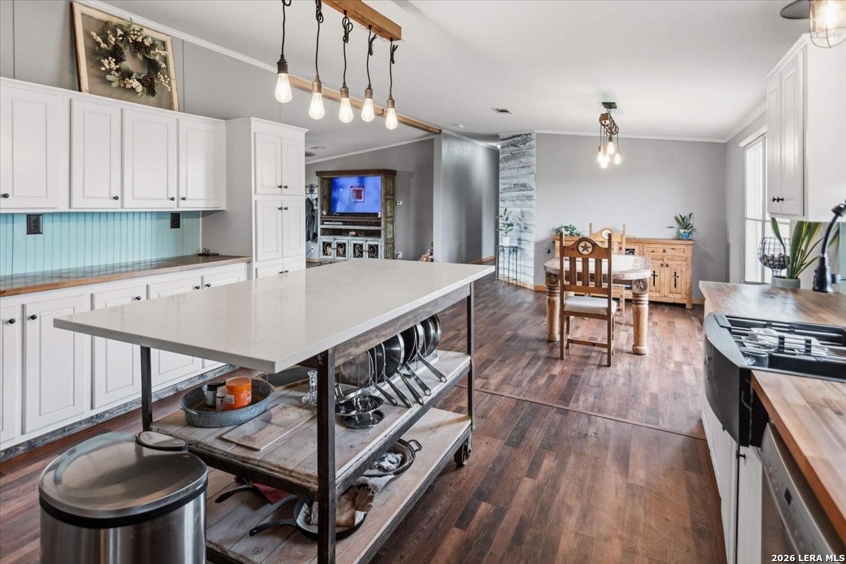 449 Jung Road Harper TX 78631