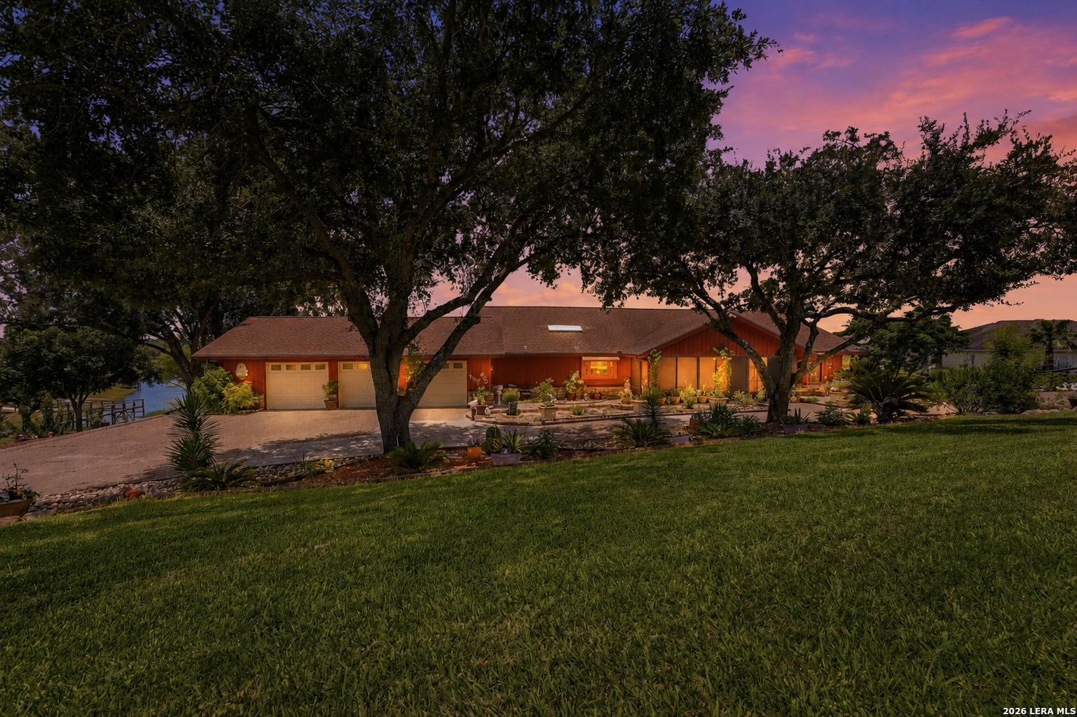614 County Road 372 Sandia TX 78383