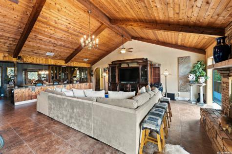 614 County Road 372 Sandia TX 78383