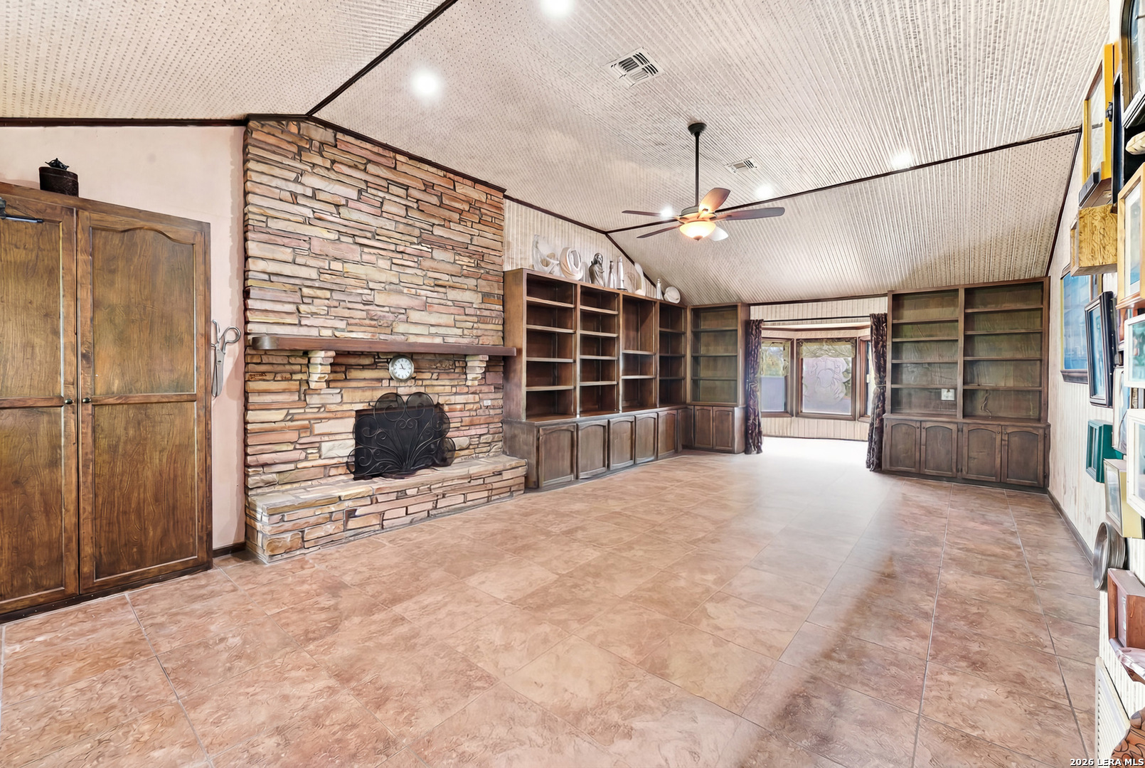 614 County Road 372 Sandia TX 78383