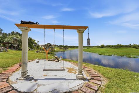 614 County Road 372 Sandia TX 78383