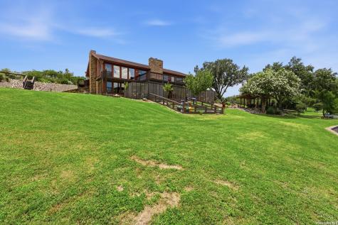 614 County Road 372 Sandia TX 78383