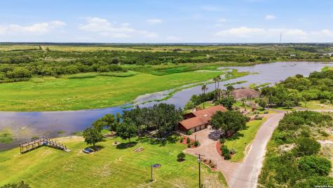 614 County Road 372 Sandia TX 78383