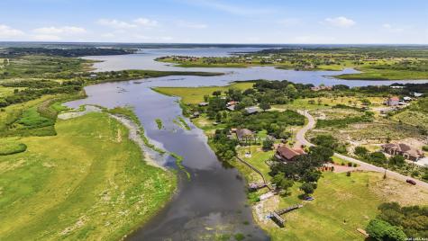 614 County Road 372 Sandia TX 78383