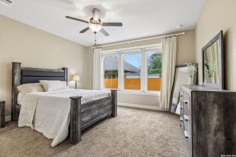 527 Pecan Forest New Braunfels TX 78130