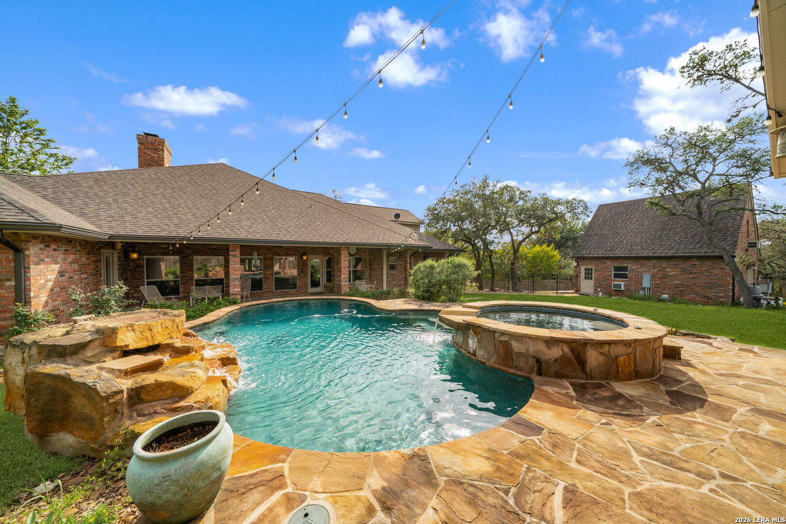 8639 Raintree Woods Drive Fair Oaks Ranch TX 78015