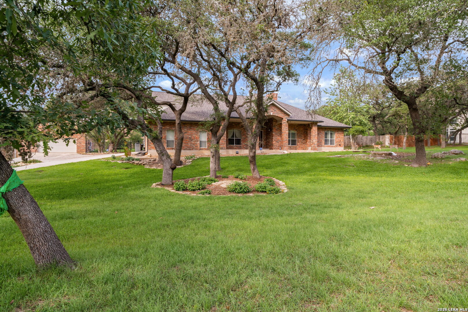8639 Raintree Woods Drive Fair Oaks Ranch TX 78015