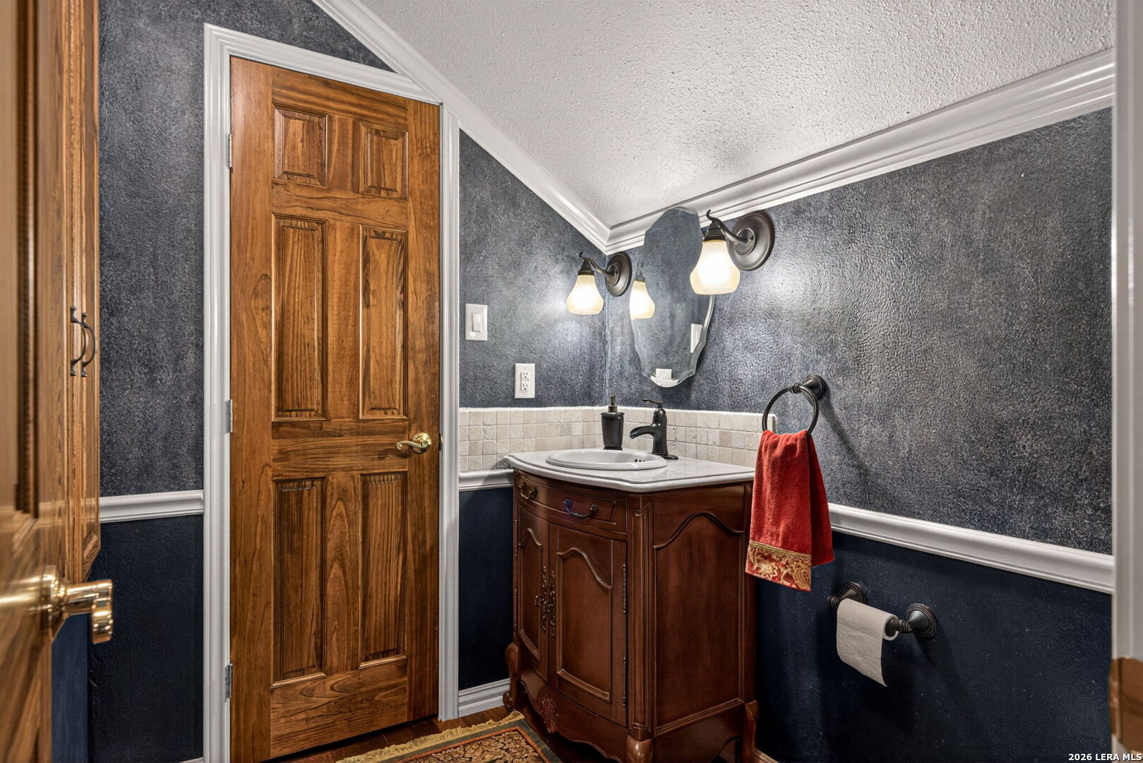 8639 Raintree Woods Drive Fair Oaks Ranch TX 78015